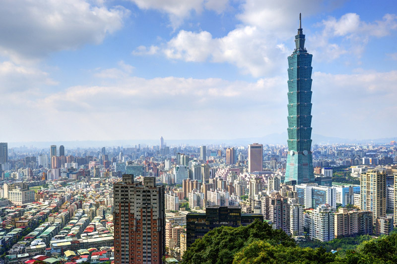 台湾股市小幅收涨：台积电撑盘 防疫、宅经济概念股大涨